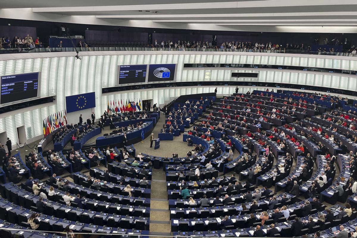 "Europa debe reaccionar antes de que Trump y Putin la desmembren"