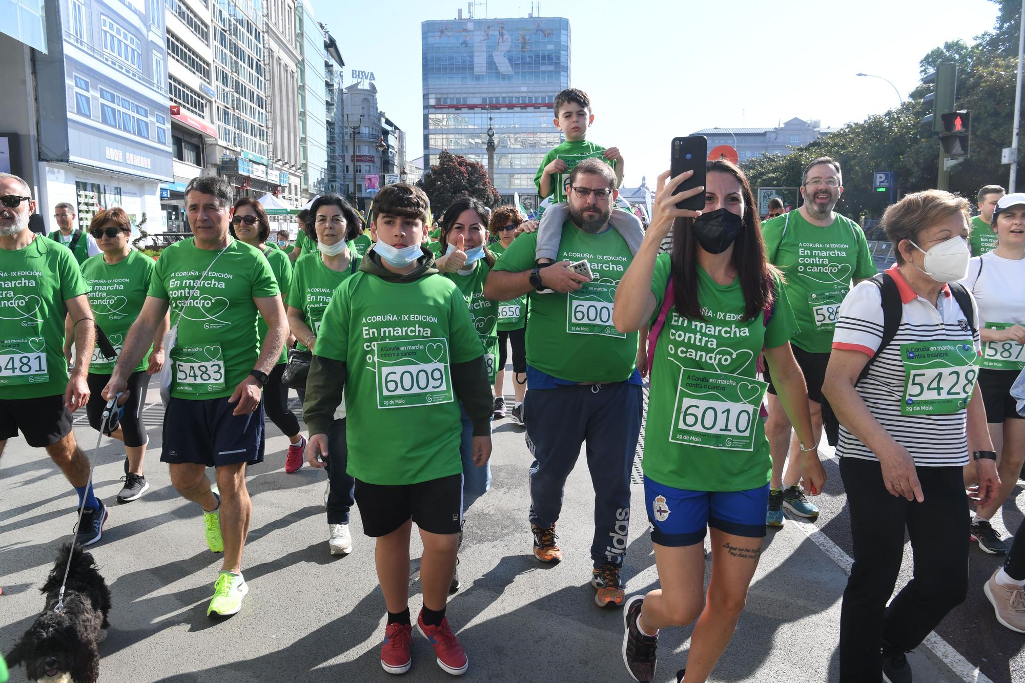 La Carrera contra el Cáncer tiñe de verde la ciudad