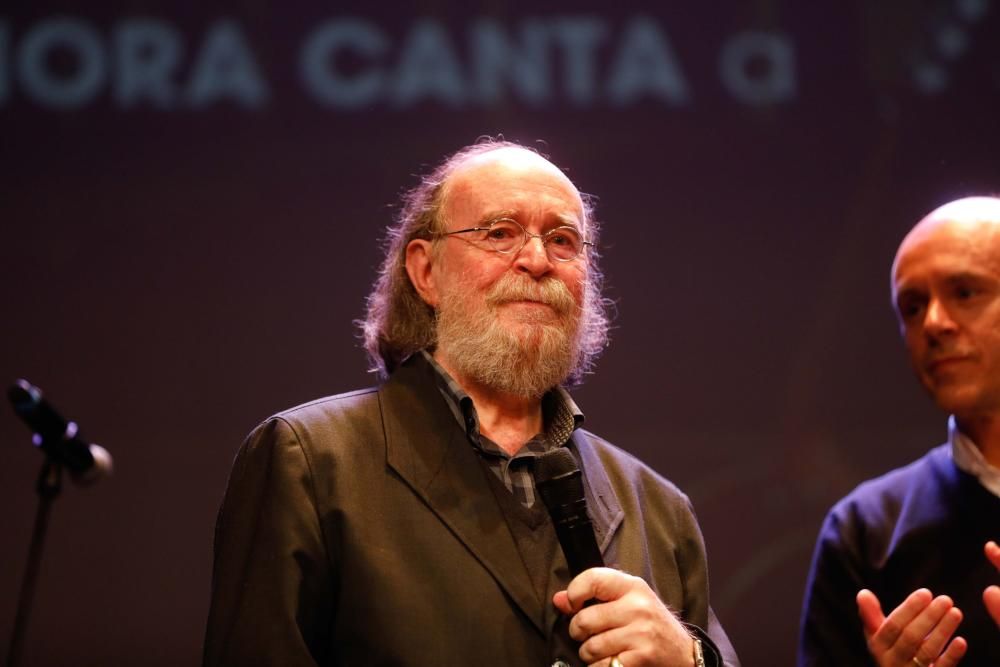 Zamora canta a Joaquín Díaz