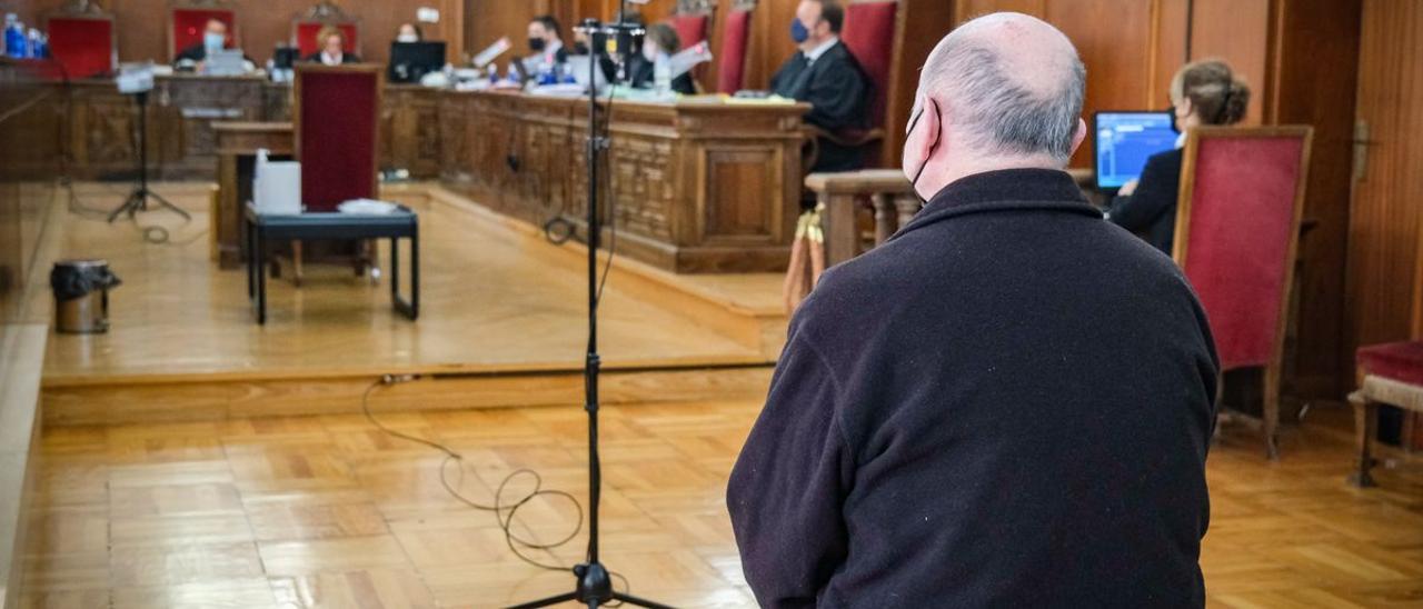 El condenado por el crimen de Zafra durante el juicio en la Audiencia Provincial de Badajoz.