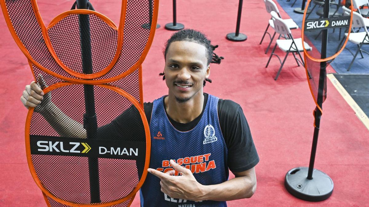 Alonzo Verge, jugador del Leyma Coruña: "Siento que somos capaces de llegar al 'play off' de la ACB"