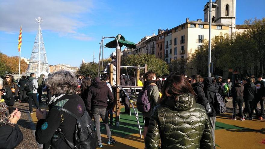 Dia de la Constitució a Girona: aldarulls i càrregues  dels Mossos